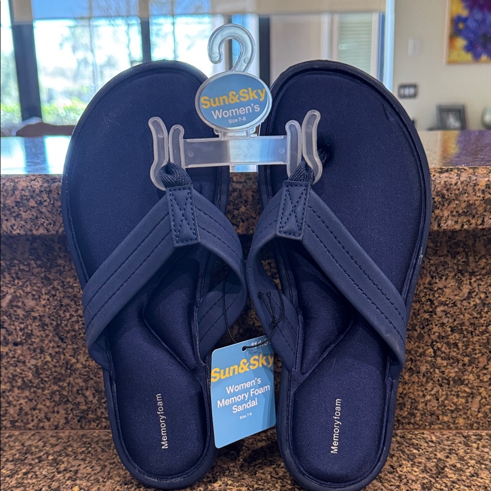 Sun & Sky Women's Navy Memory Foam Sandals